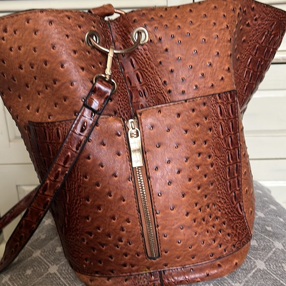 Faux Alligator Bag - Picture 2 of 4